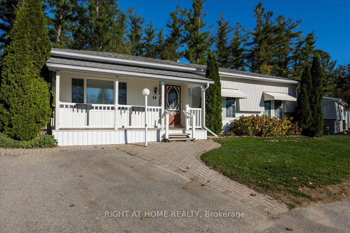 18 Riverview Circle, ON L9S 1M2