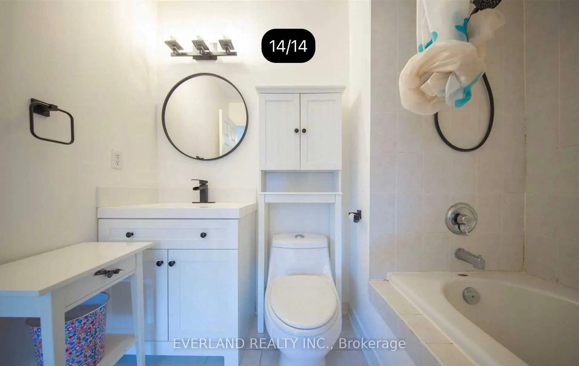 Condo Townhouse interior view at 6 Cox Boulevard Markham