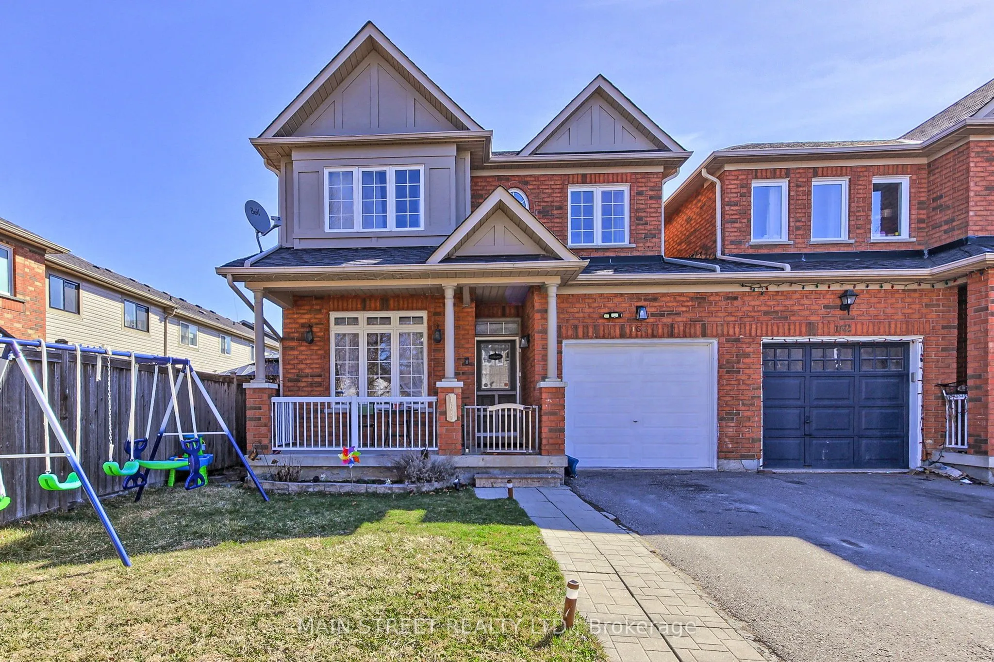 164 Glasgow Crescent, ON L4P 4A9