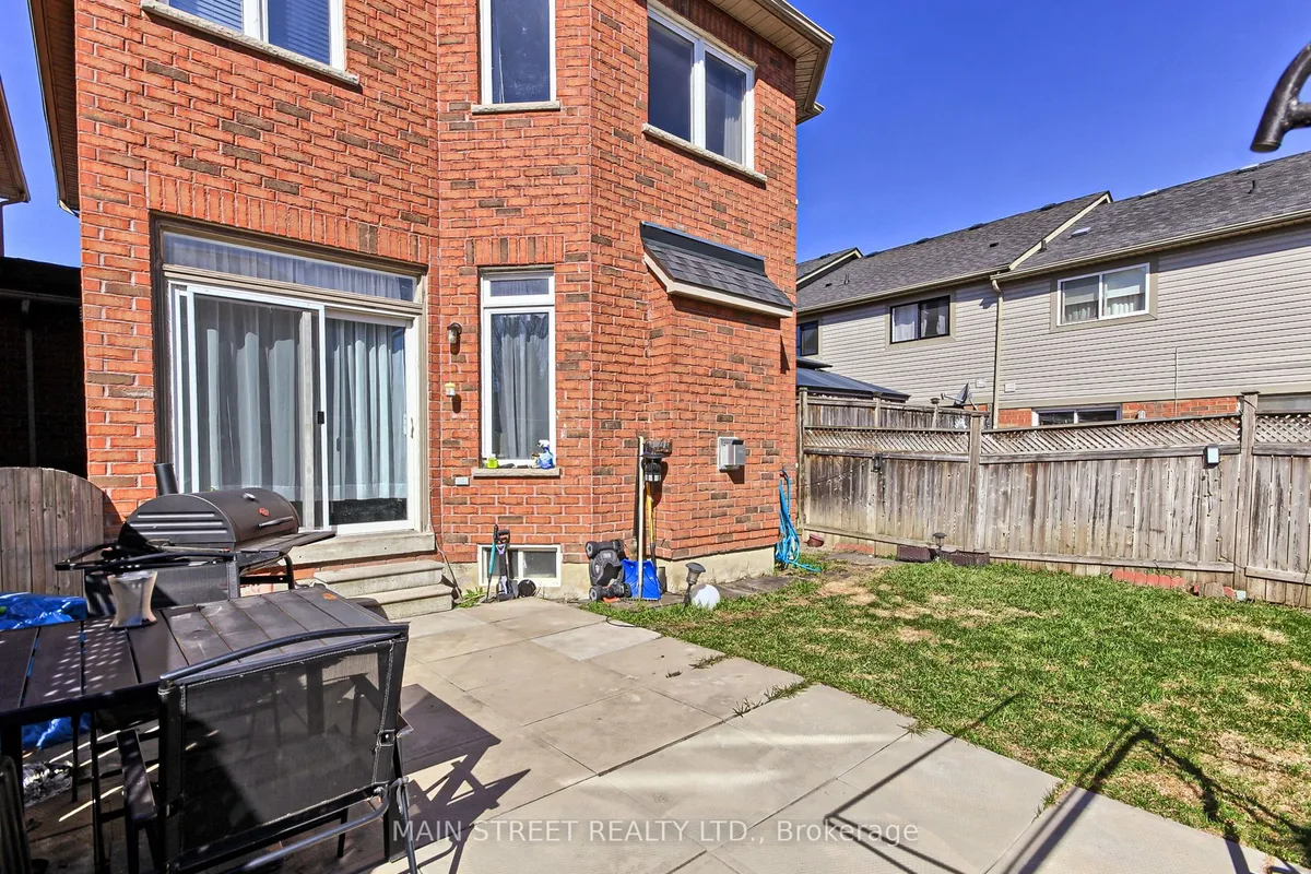 164 Glasgow Crescent, ON L4P 4A9