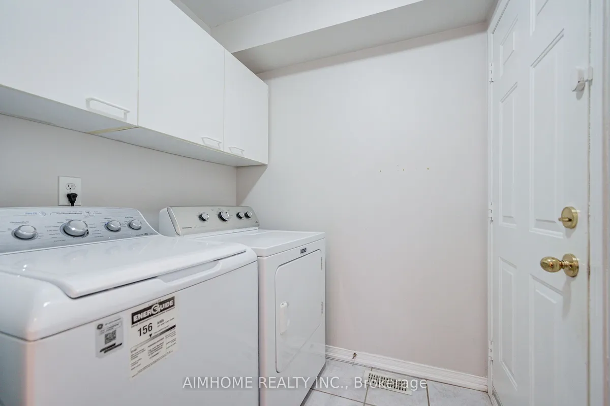 562 Mcbean Avenue, ON L3X 2N5