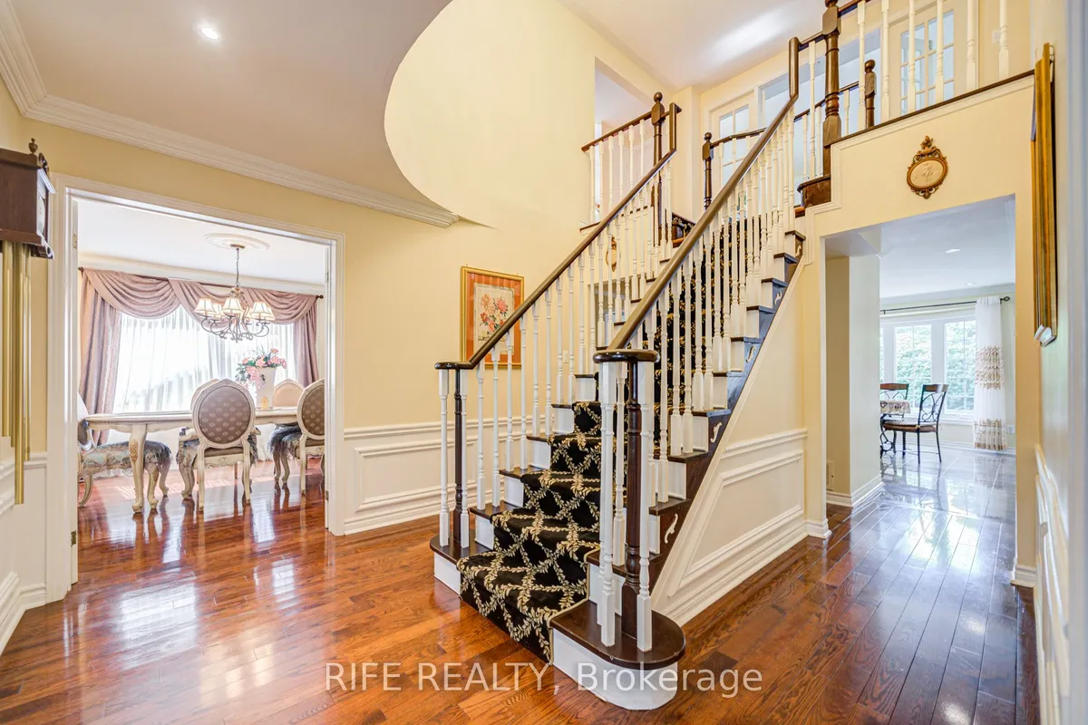 22 Chambery Crescent, ON L3R 6L5