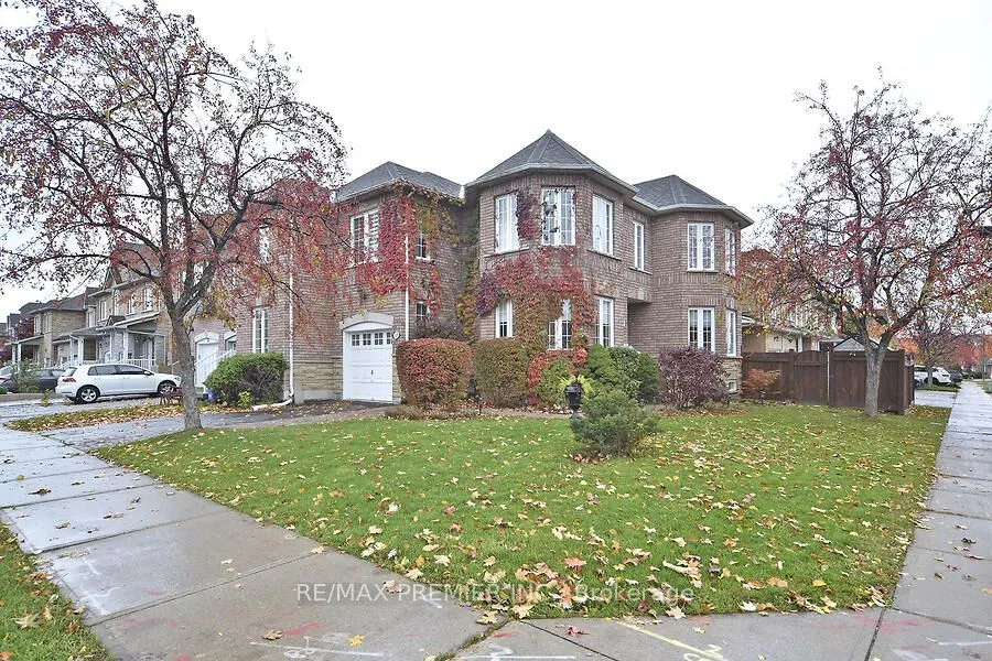 48 Pottery Place, ON L4L 9H6