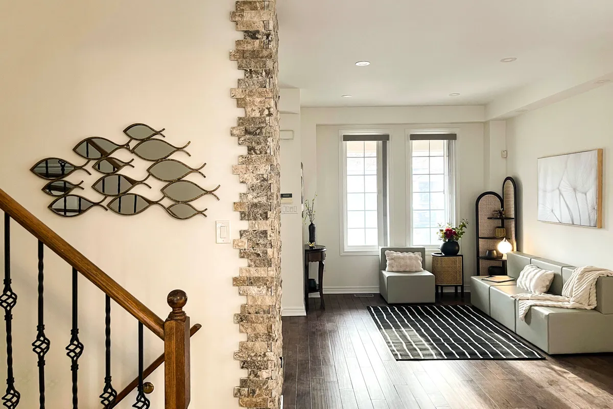 101 Grand Oak Drive, ON L4E 4A6