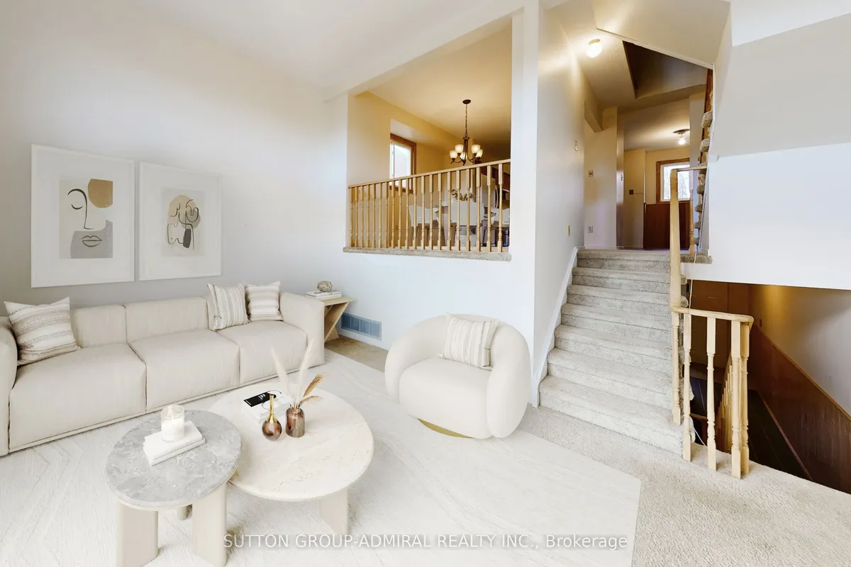 112 Cottonwood Court, ON L3T 5X1