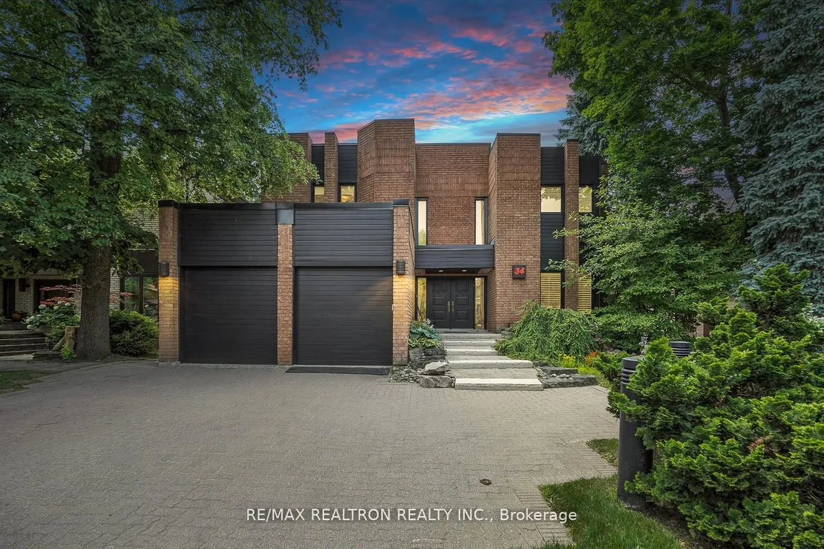 34 Prince Edward Boulevard, ON L3T 7G2