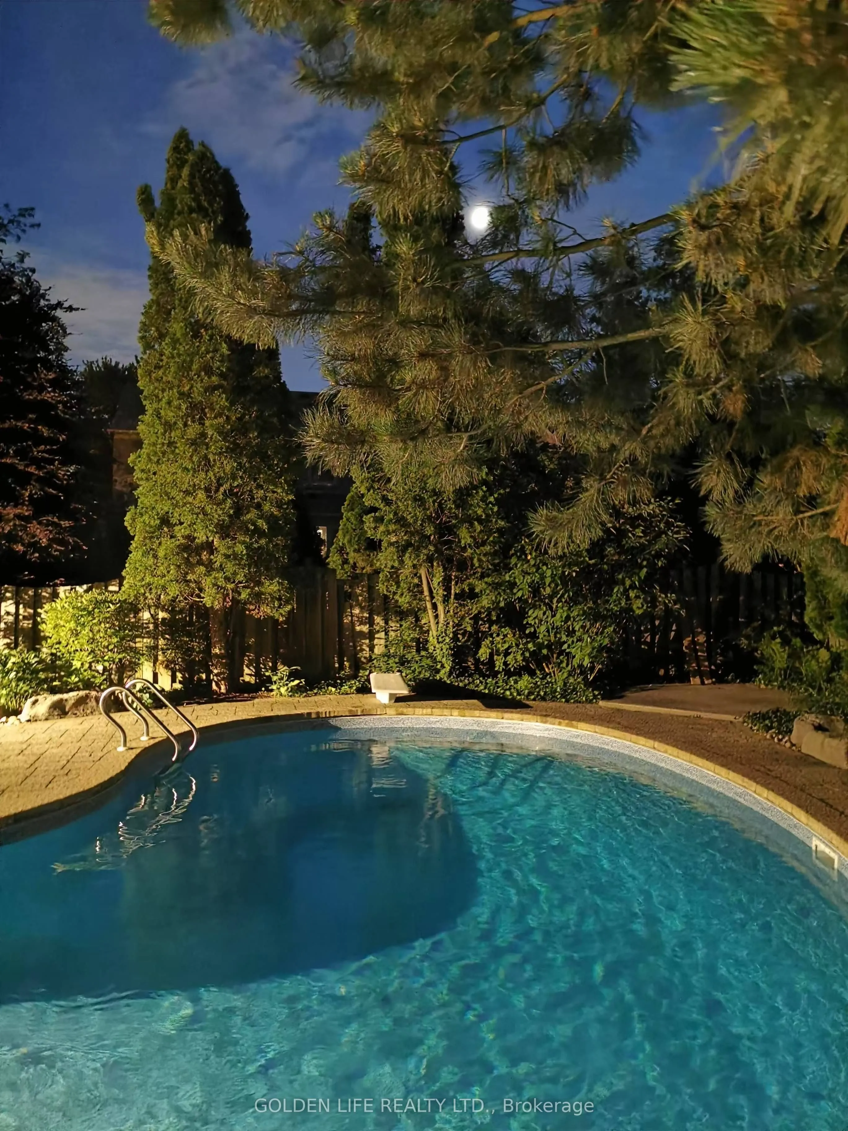 62 Longwater Chase, ON L3R 4A8