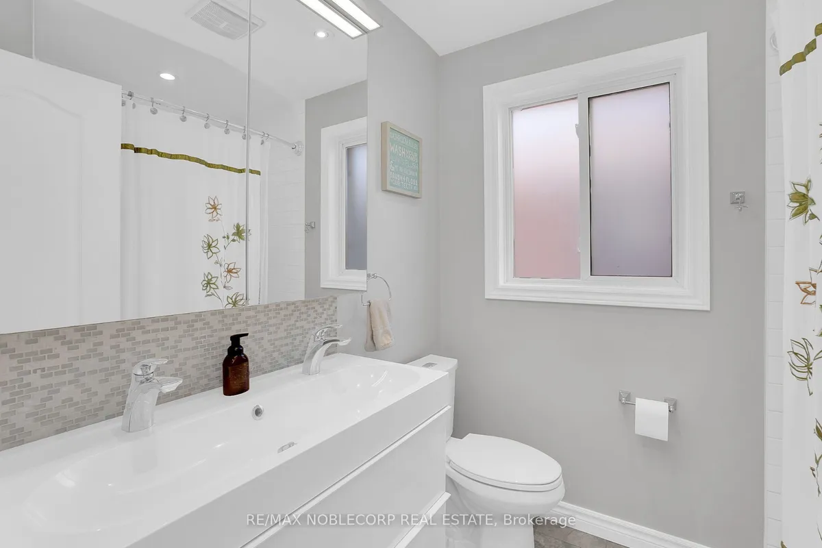 92 Water Garden Lane, ON L4H 1N5