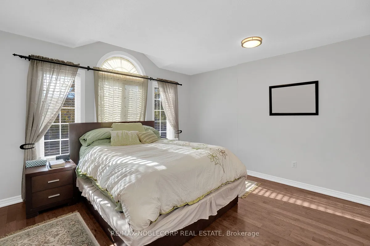 92 Water Garden Lane, ON L4H 1N5