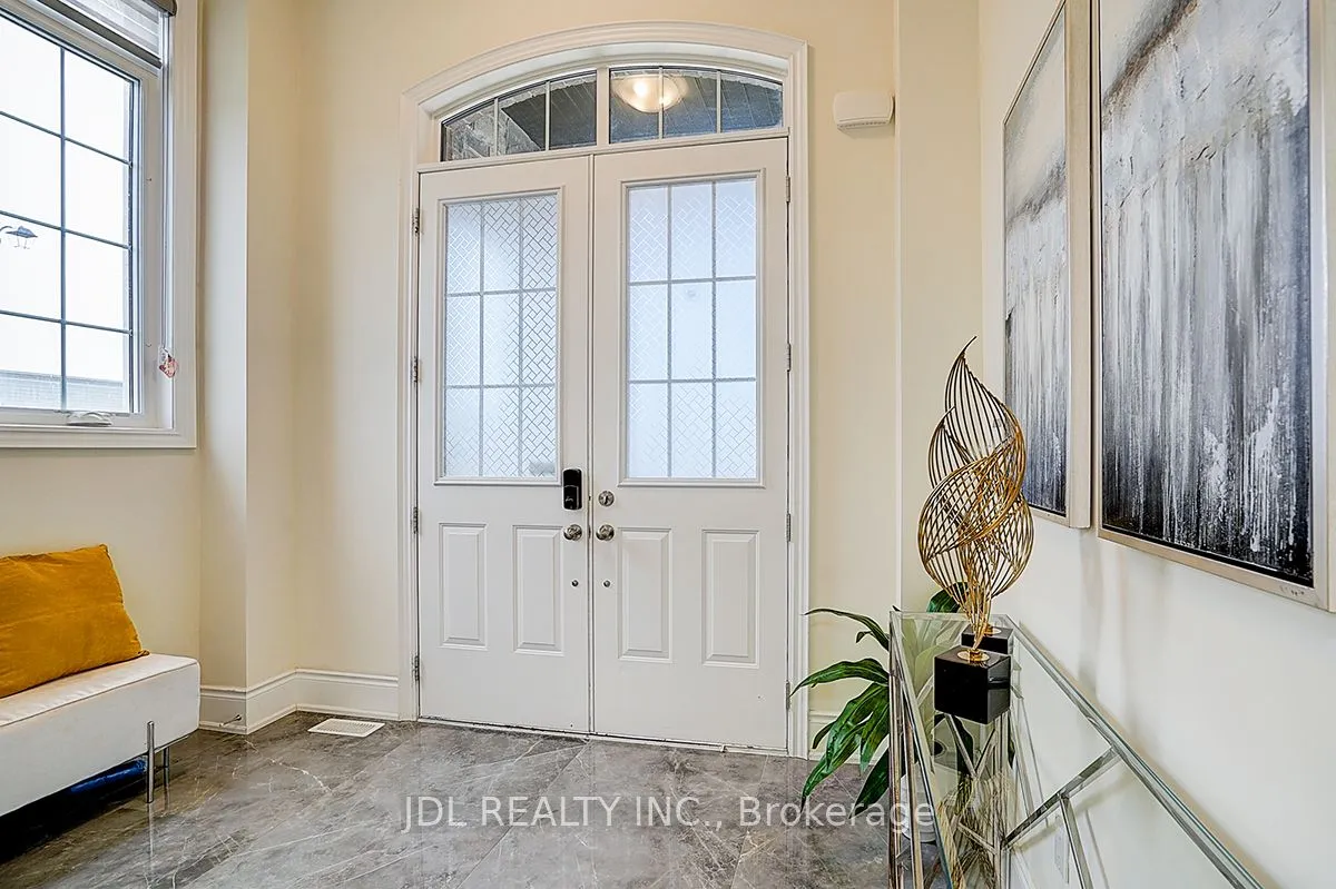 1 Alex Black Street, ON L6A 5A2