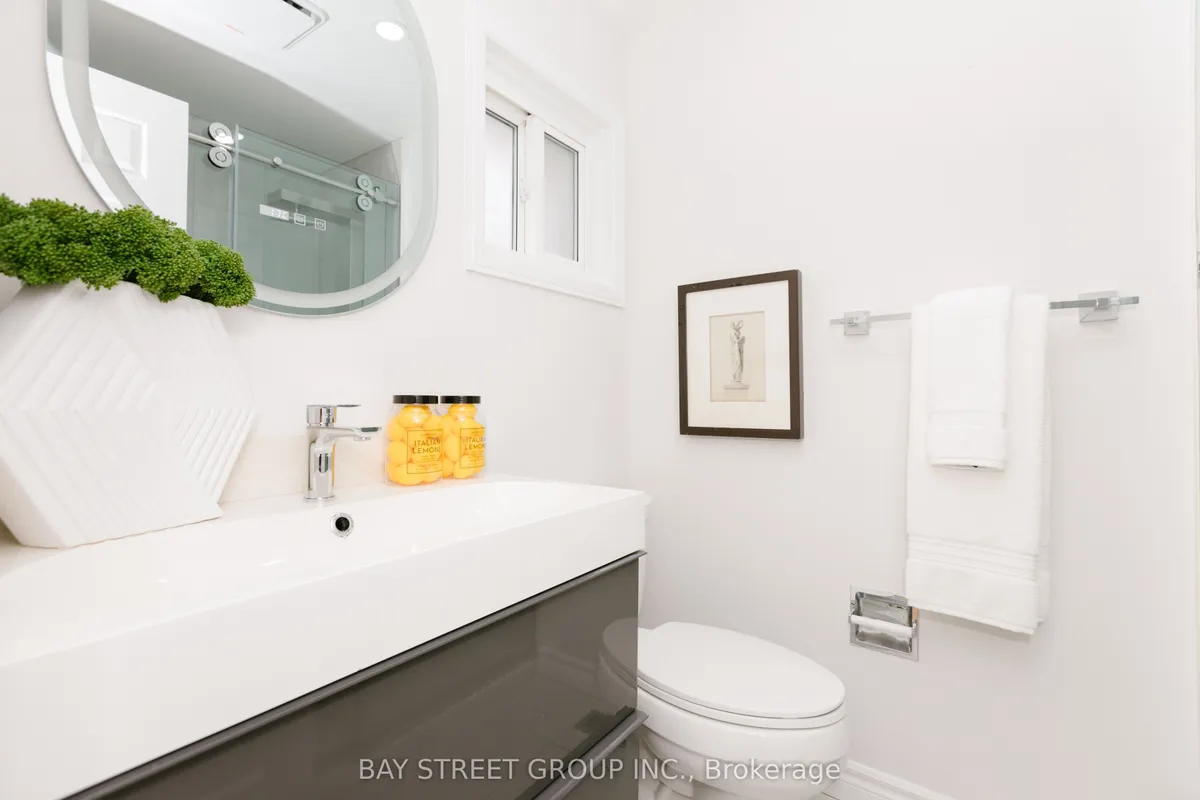 75 Breckonwood Crescent, ON L3T 5G8