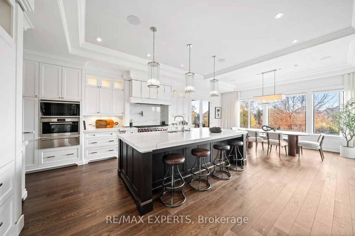 205 Northern Pines Boulevard, ON L4H 4E5