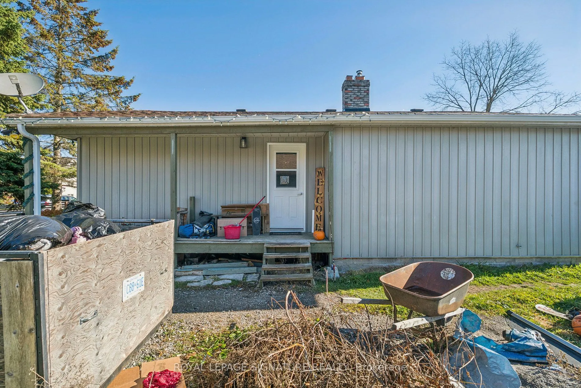 353 Hollywood Drive, ON L4P 3A2