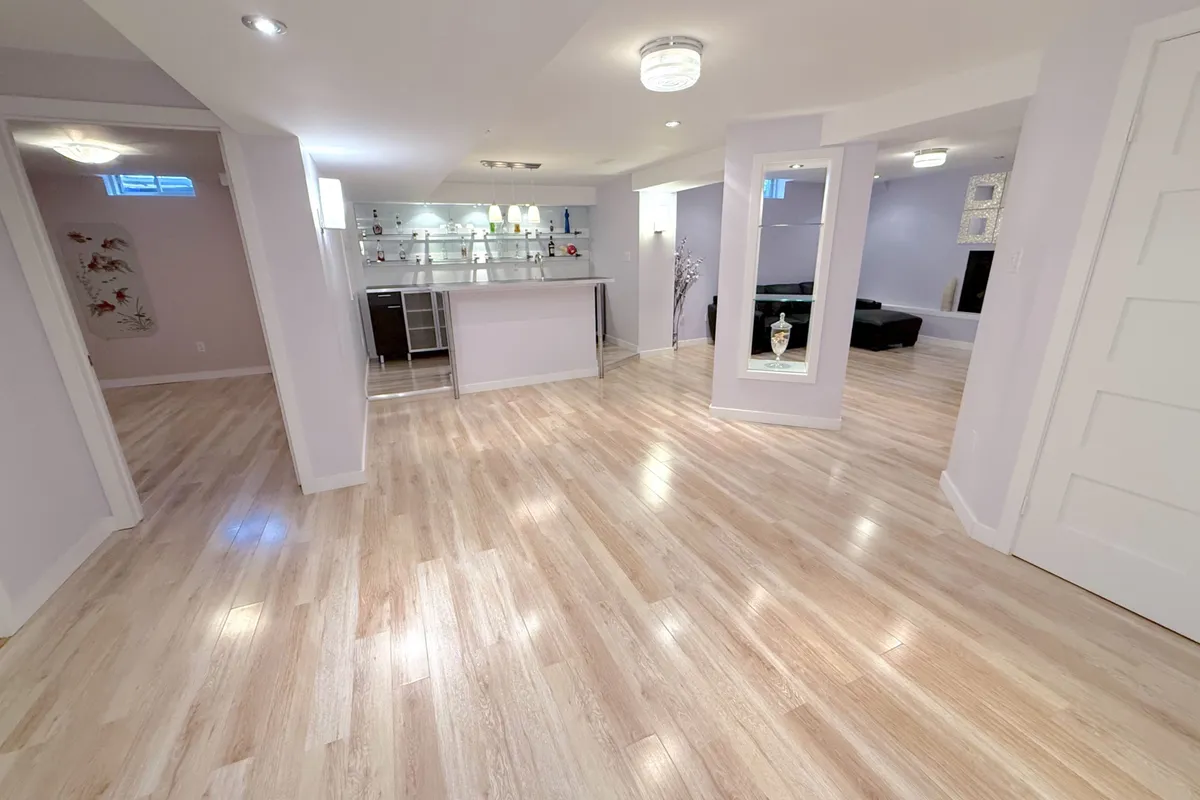 10 Bertram Earnshaw Drive, ON L6C 2R8