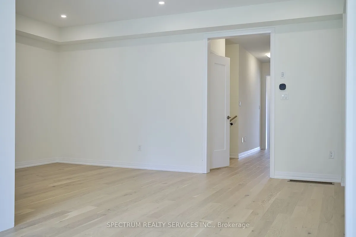 87 Adario Crescent, ON L4H 4P7