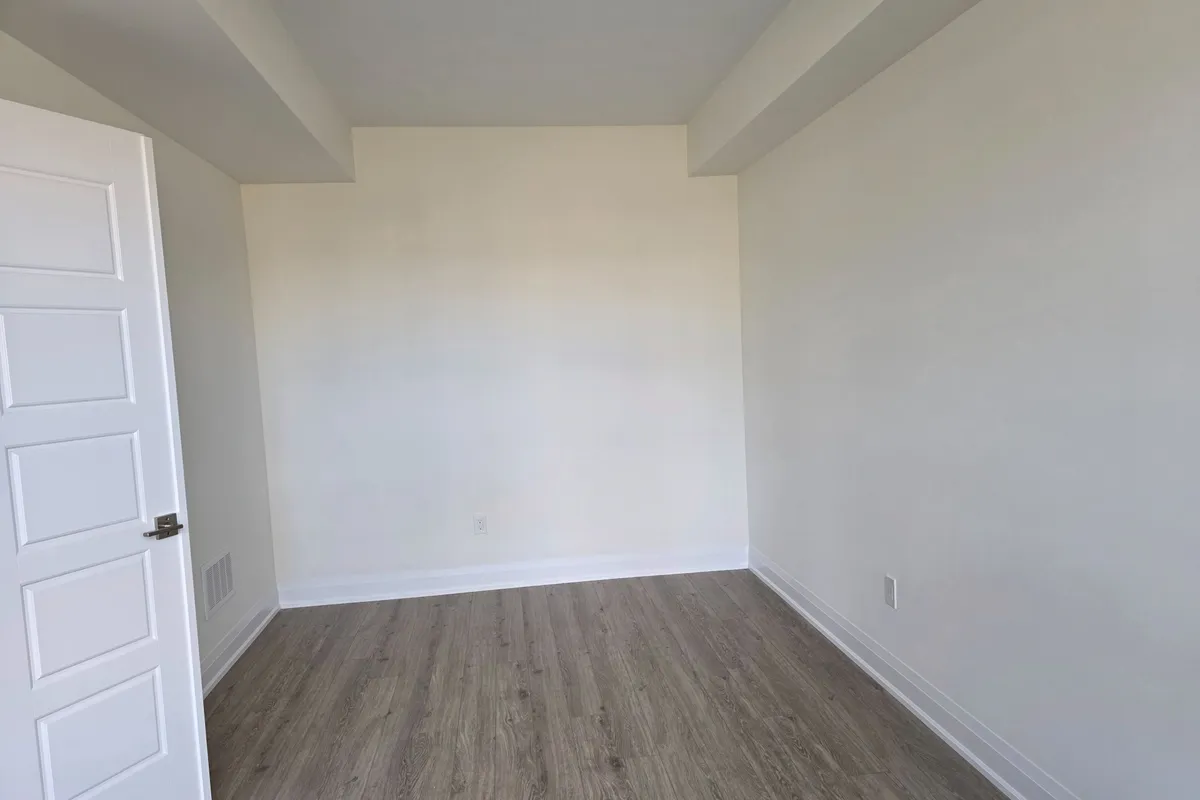 84 Adario Crescent, ON L4H 4P7