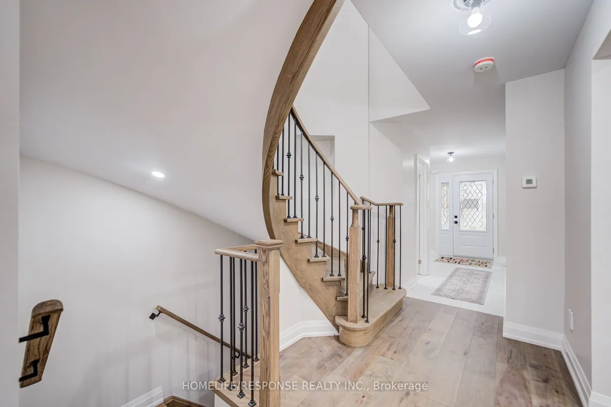 49 Kale Crescent, ON L6A 3R1