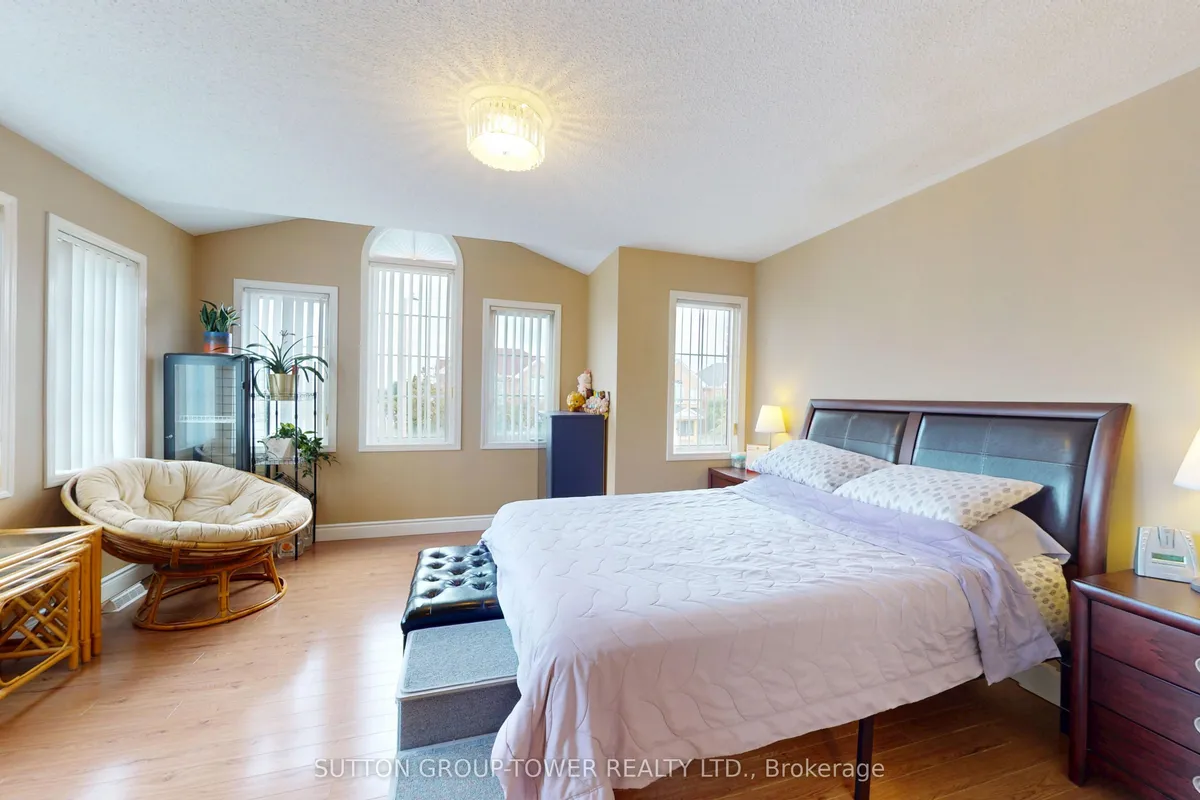 450 John Deisman Boulevard, ON L6A 3G2