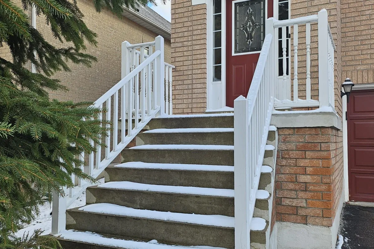 500 Stone Road, ON L4G 6Z7