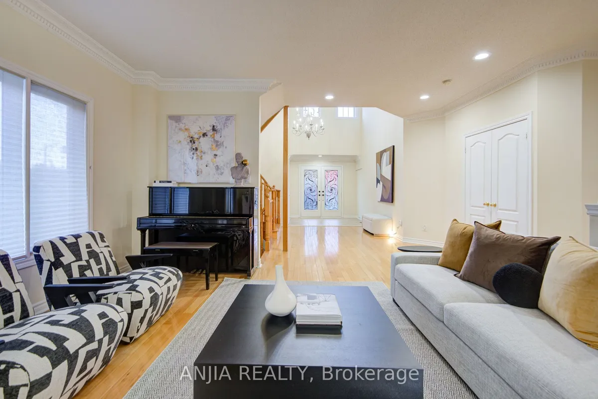 54 Rouge Bank Drive, ON L3S 4C7