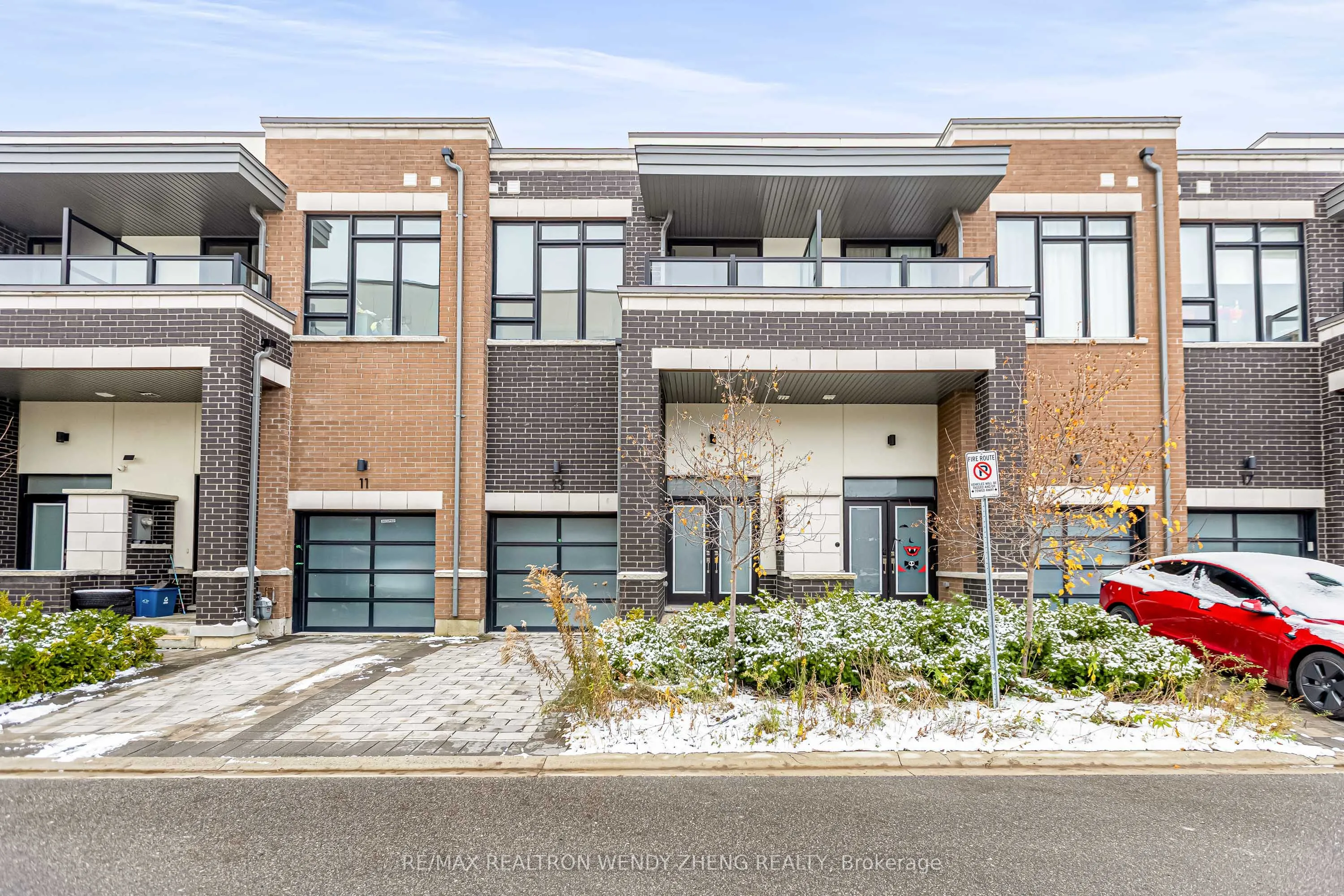 Condo Townhouse 3 bedroom 3 bathroom at 13 Beer Lane in Markham - MLS# N12556744