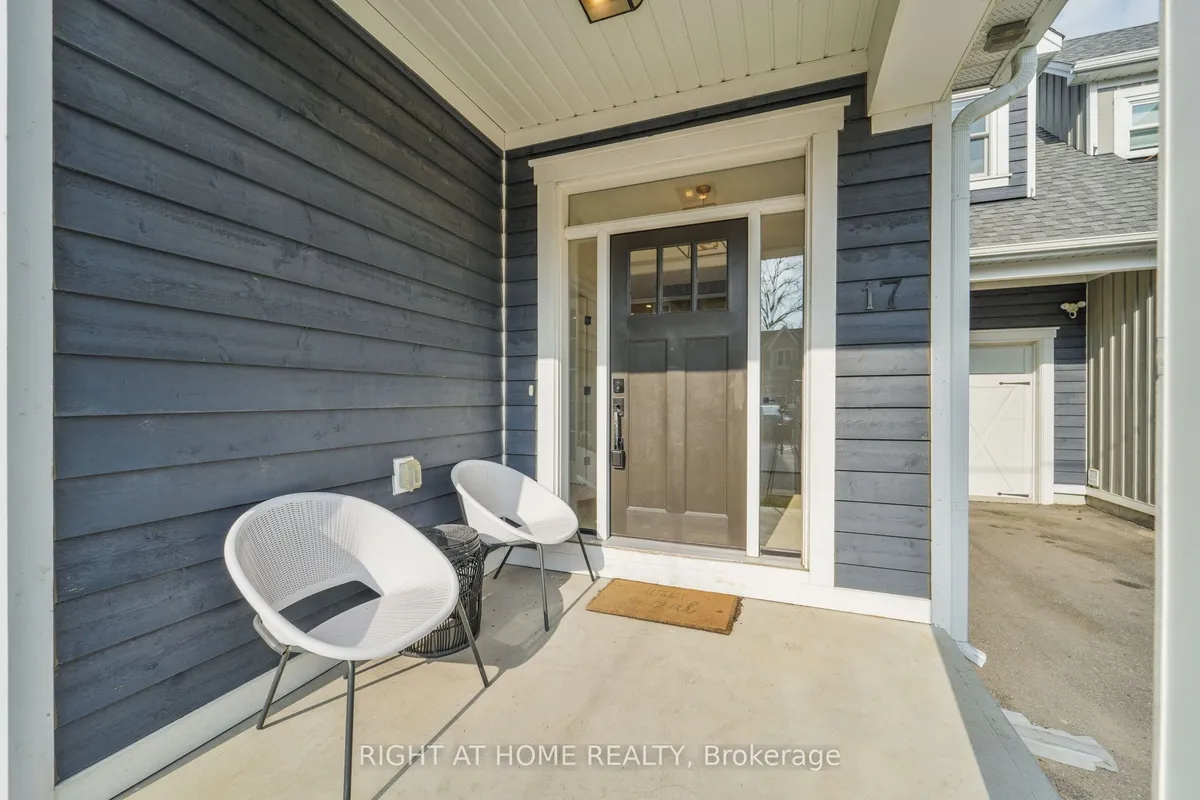 17 George Street, ON L3P 2R8