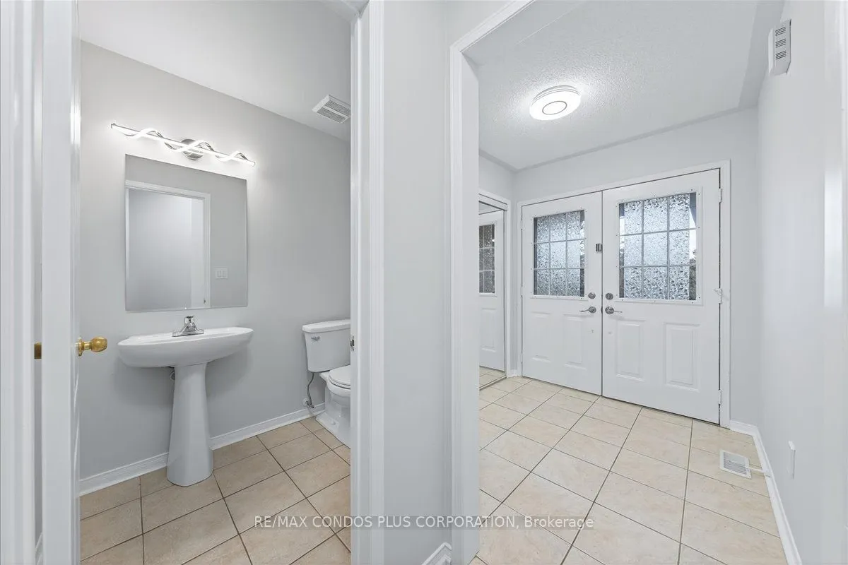 289 Deepsprings Crescent, ON L6A 3L6