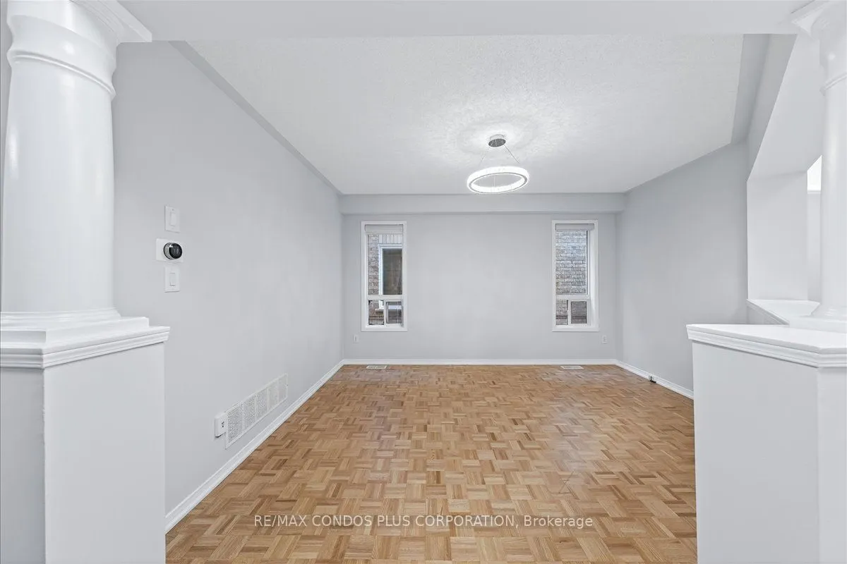 289 Deepsprings Crescent, ON L6A 3L6