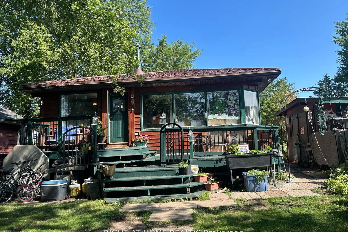 195 Lakeland Crescent, ON L4E 3A4