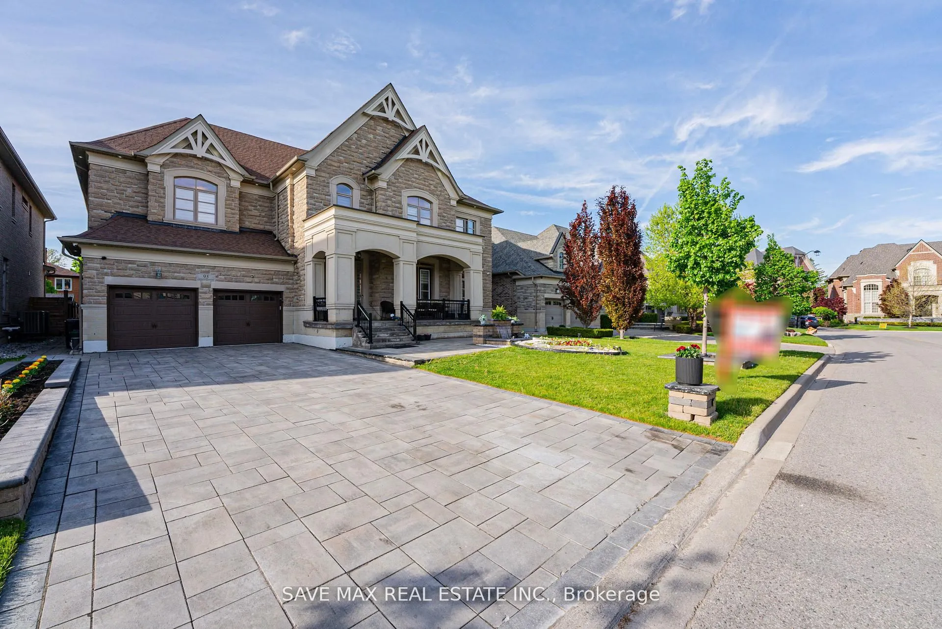 95 Sarracini Crescent, ON L4L 3S9