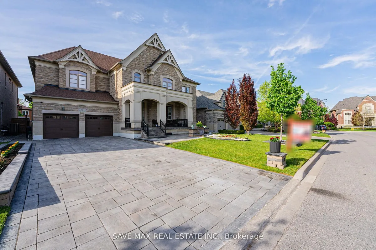 95 Sarracini Crescent, ON L4L 3S9
