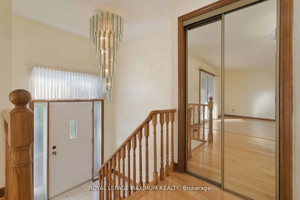 42 Kaiser Drive, ON L4L 3V4