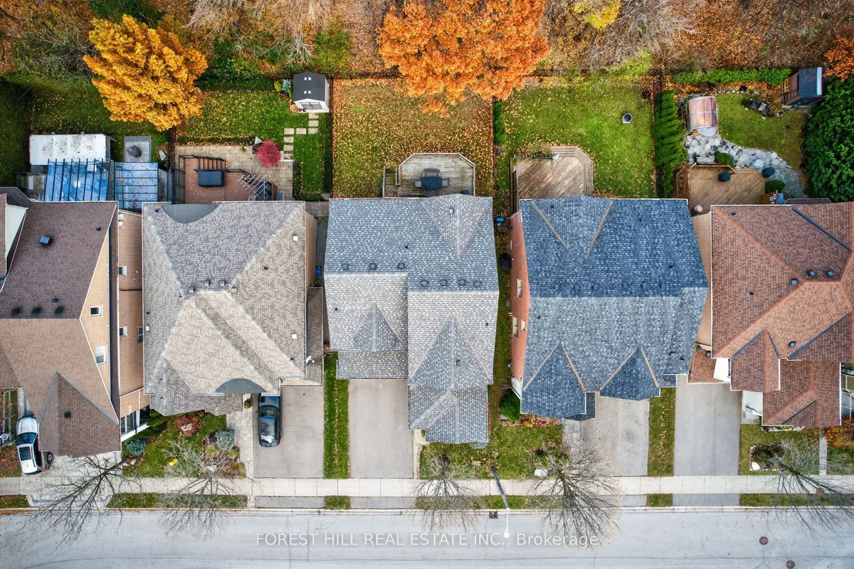 53 COUTURE Gardens, ON L4J 9H4