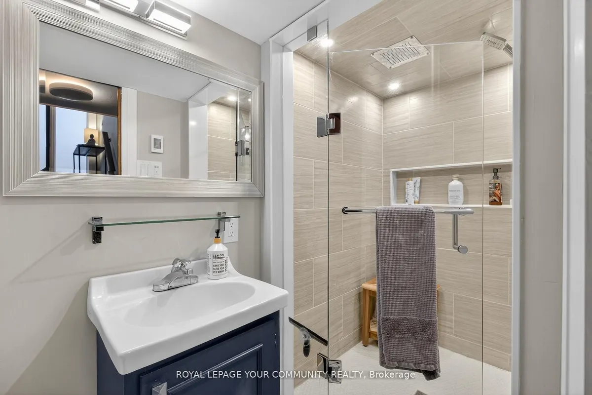 105 Orchard Heights Boulevard, ON L4G 2Z8