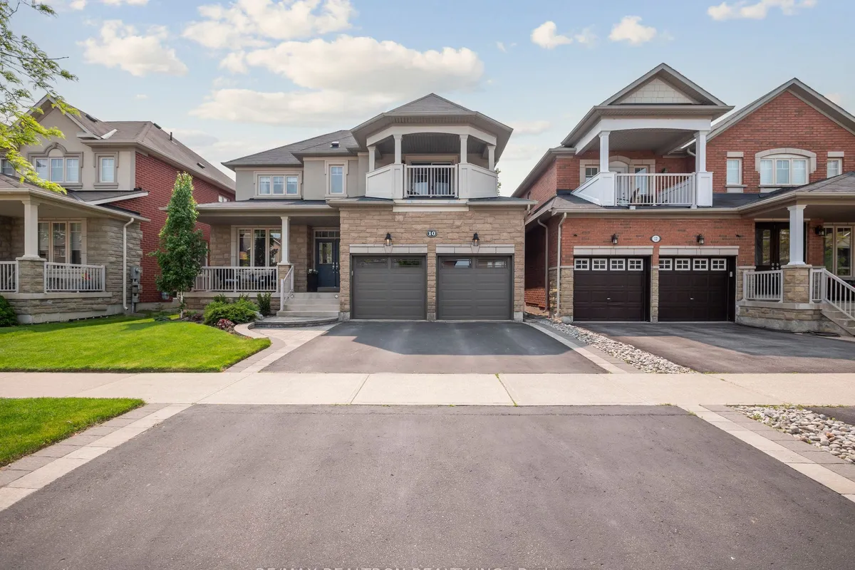 10 Glade Drive, ON L4E 0G9