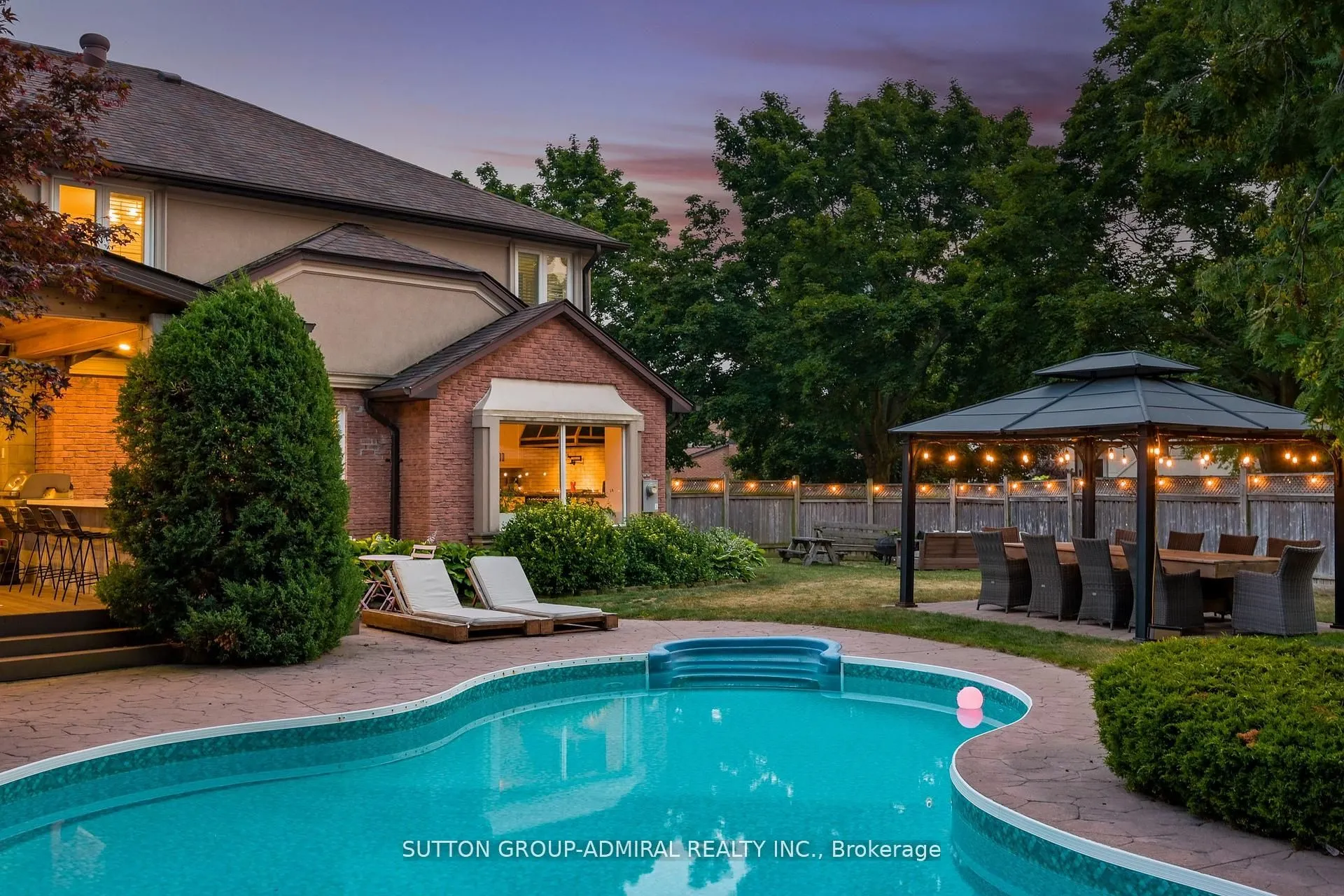 18 Tannery Court, ON L4C 7V4