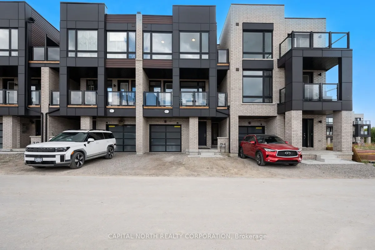 33 Kintall Way, ON L4L 1V8