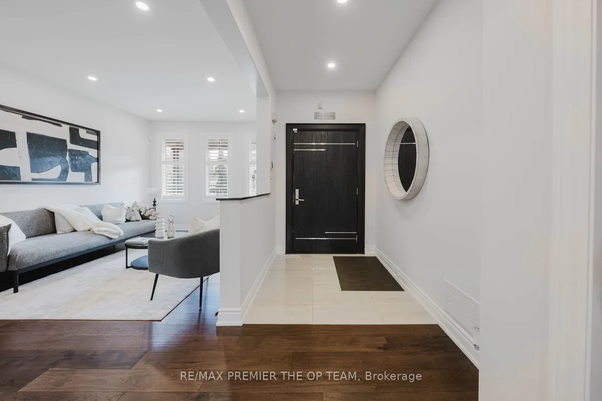 18 Cormorant Crescent, ON L4H 2R1