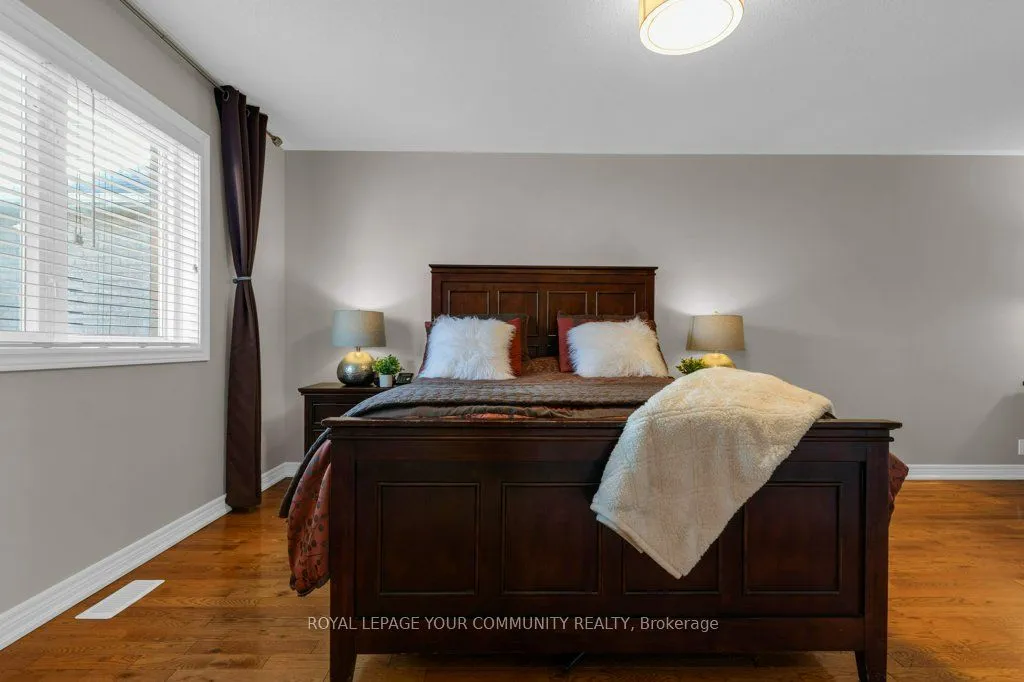 39 Boticelli Way, ON L4H 0C6