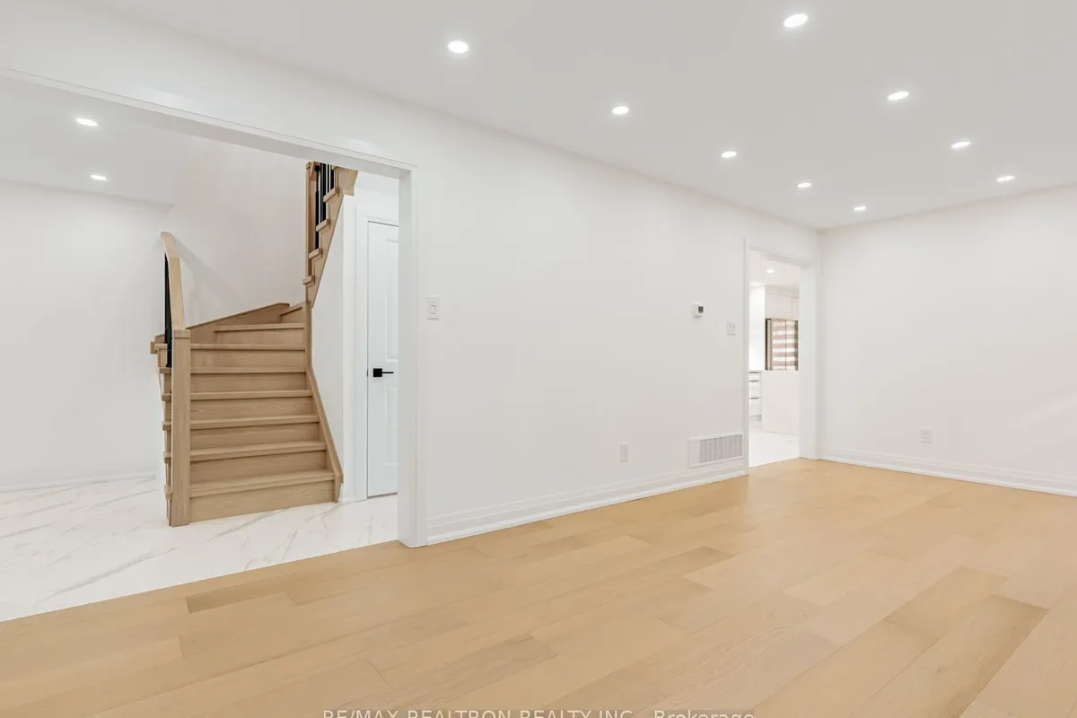 161 Doubtfire Crescent, ON L3S 3V6