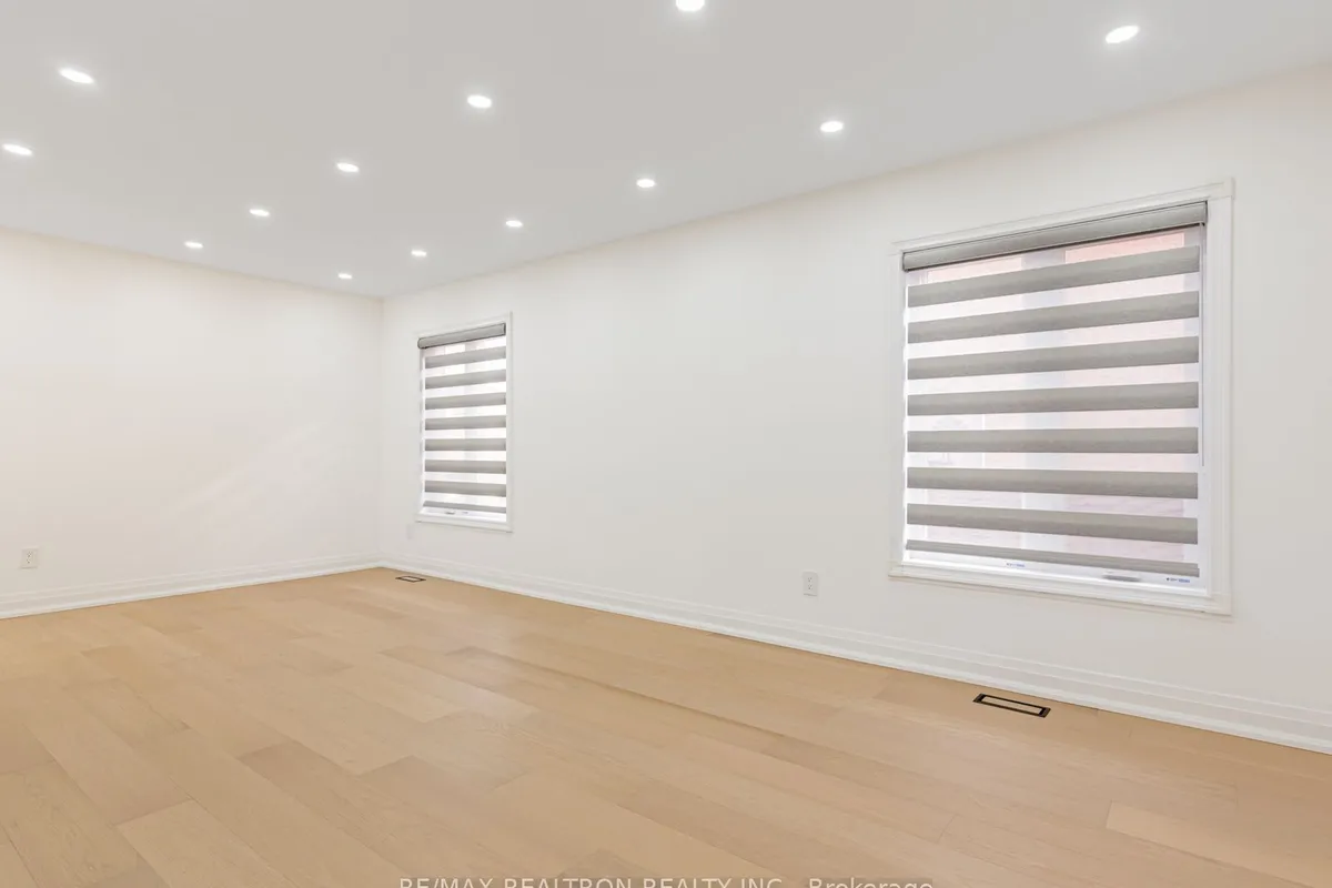 161 Doubtfire Crescent, ON L3S 3V6