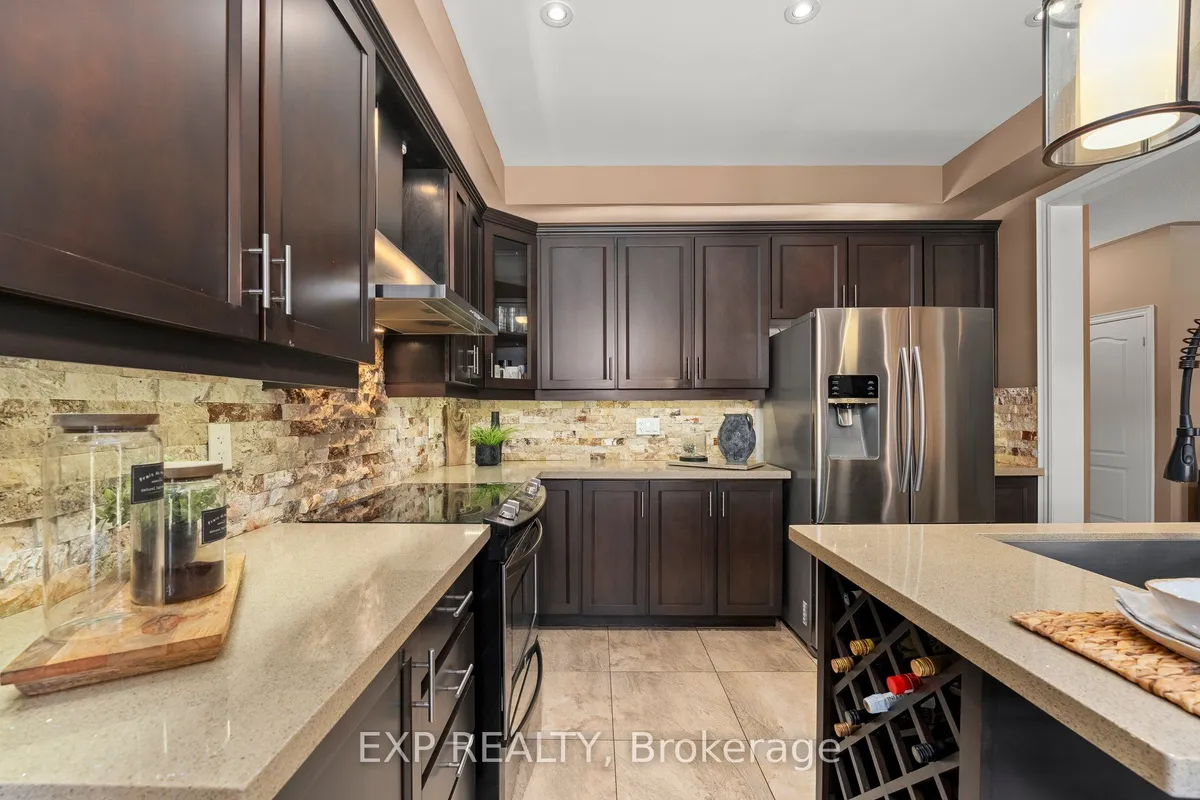 14 Weir Street, ON L3Z 0K6