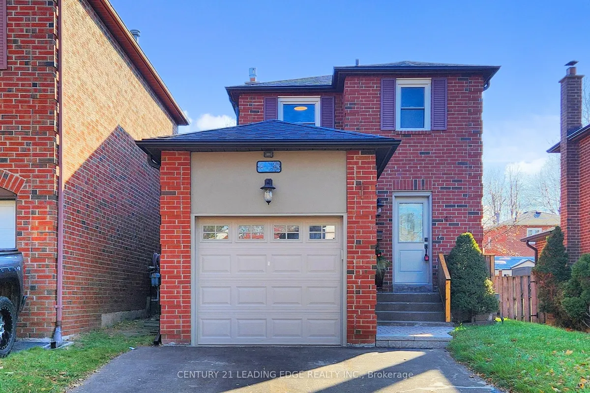 49 Madsen Crescent, ON L3R 4P2