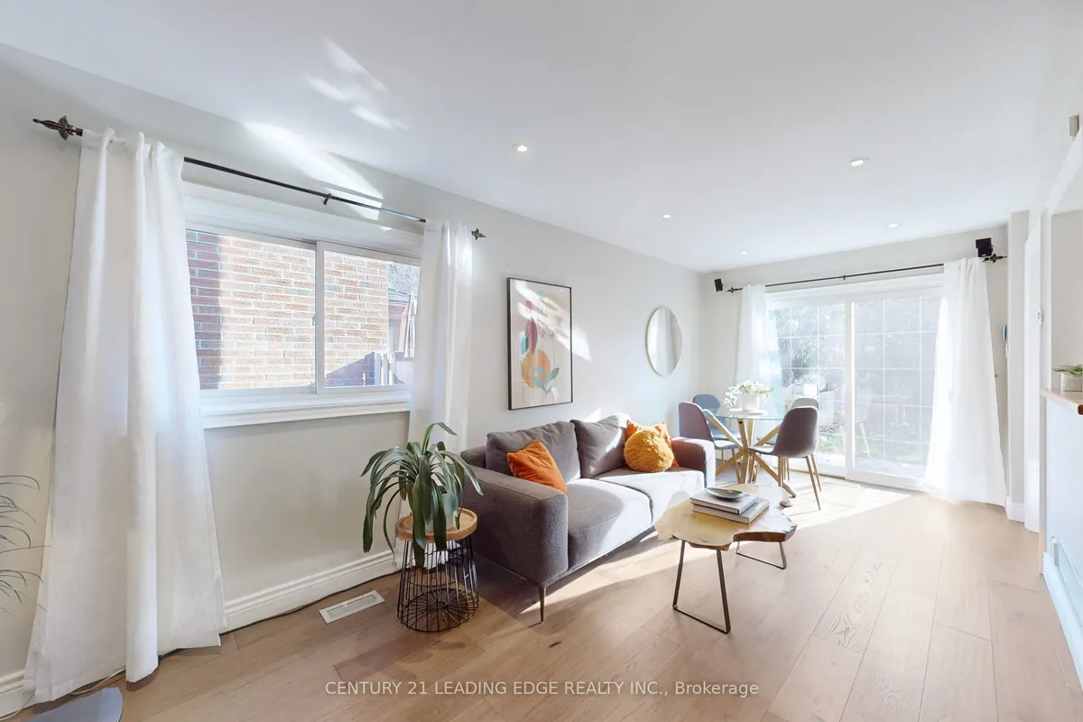 49 Madsen Crescent, ON L3R 4P2