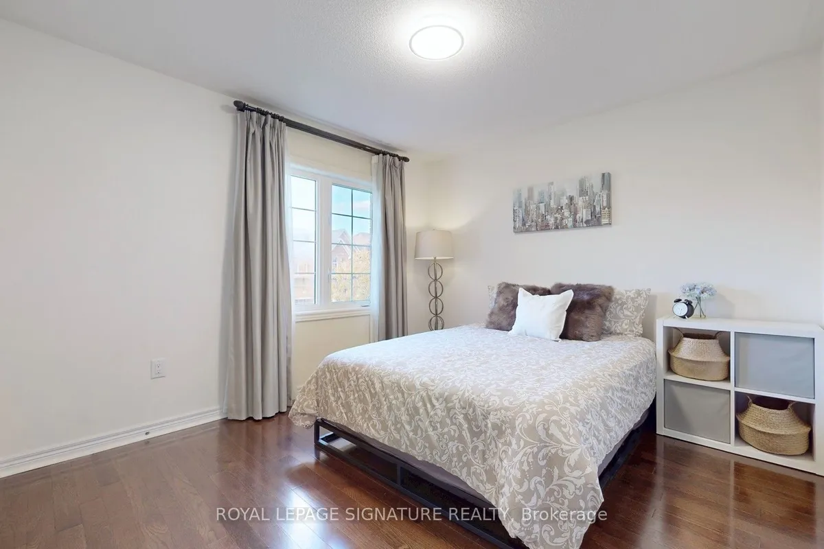 23 Frederick Stamm Crescent, ON L6C 0X2