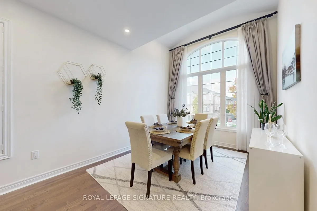 23 Frederick Stamm Crescent, ON L6C 0X2