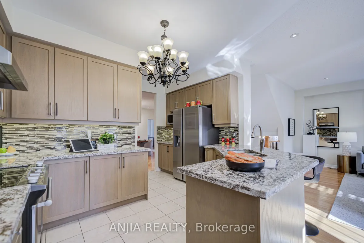 27 Larcastle Avenue, ON L6C 0A9