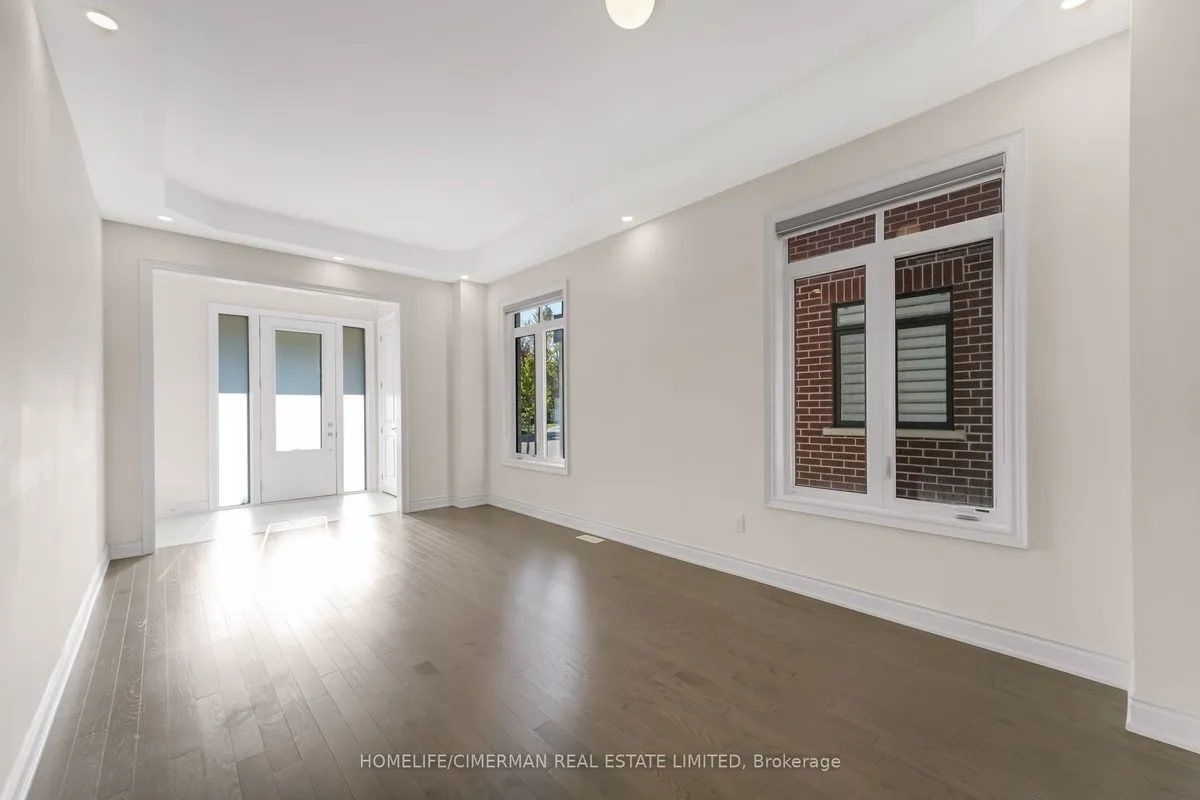 99 Black Walnut Court, ON L4G 3Y2