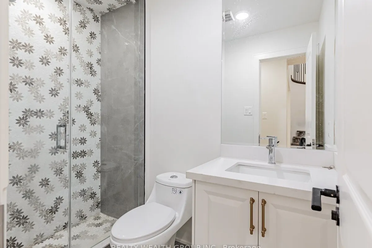 46 Sycamore Drive, ON L3T 5V6