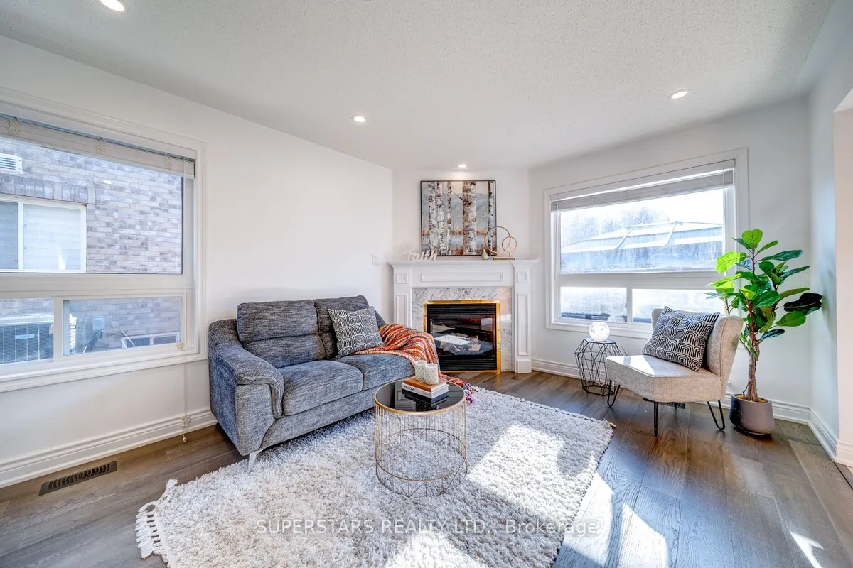 115 Edward Jeffreys Avenue, ON L6E 1W1